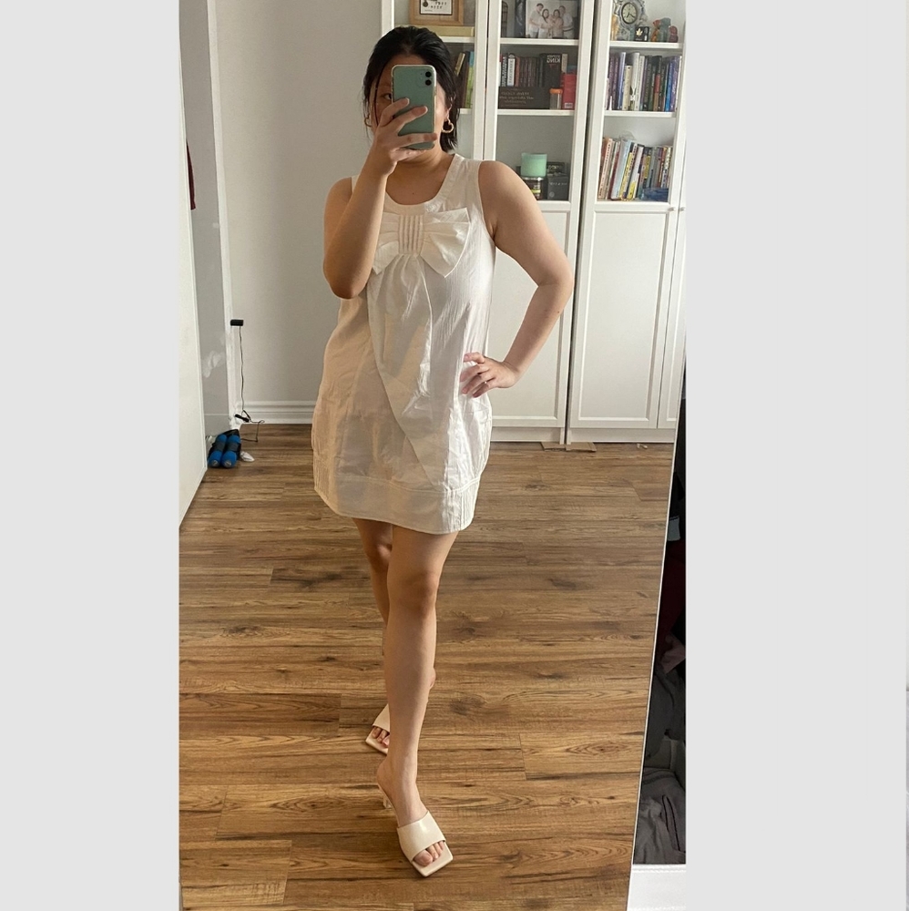 White Sleeveless Bow Detail Mini Dress